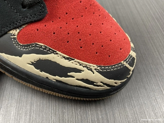 Rep SoleFly Carnivore Jordan 1 x Low Air DN3400-001 0822